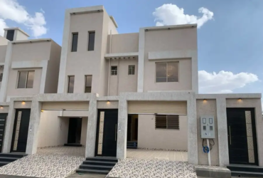 For sale: upper roof with a high-end finishing extension, 80th Road, Khamis