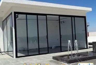 Building external extensions with a glass facade 0551033861